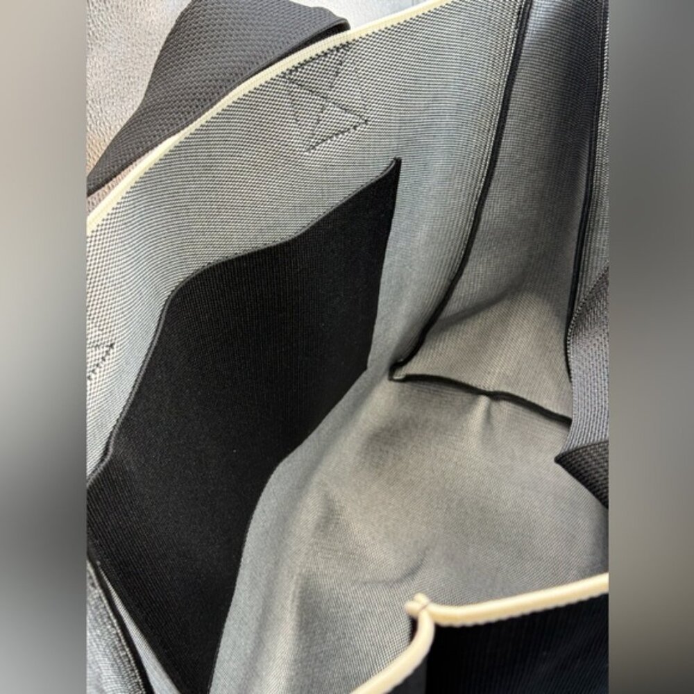 🆕 ALL SAINTS 🧿 NWT Large Izzy East-West Tote, Black/White - Picture 10 of 11